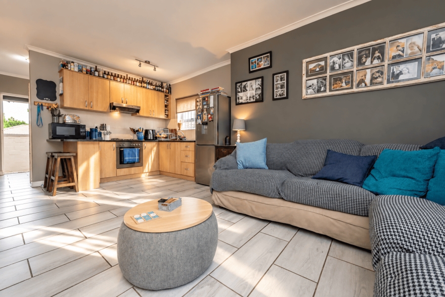 3 Bedroom Property for Sale in Protea Heights Western Cape
